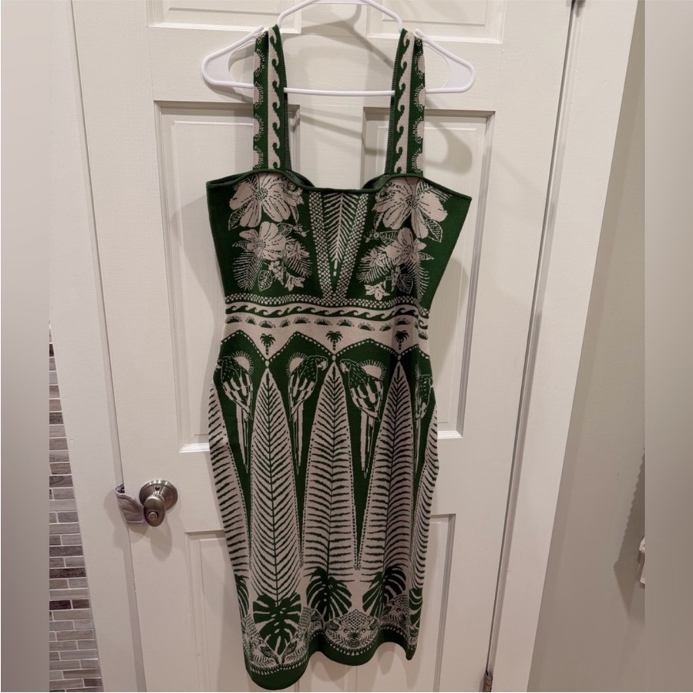 🦜FARM Rio Macaw Elegance Green & Cream Botanical Knit Bodycon Midi Dress - Picture 5 of 8